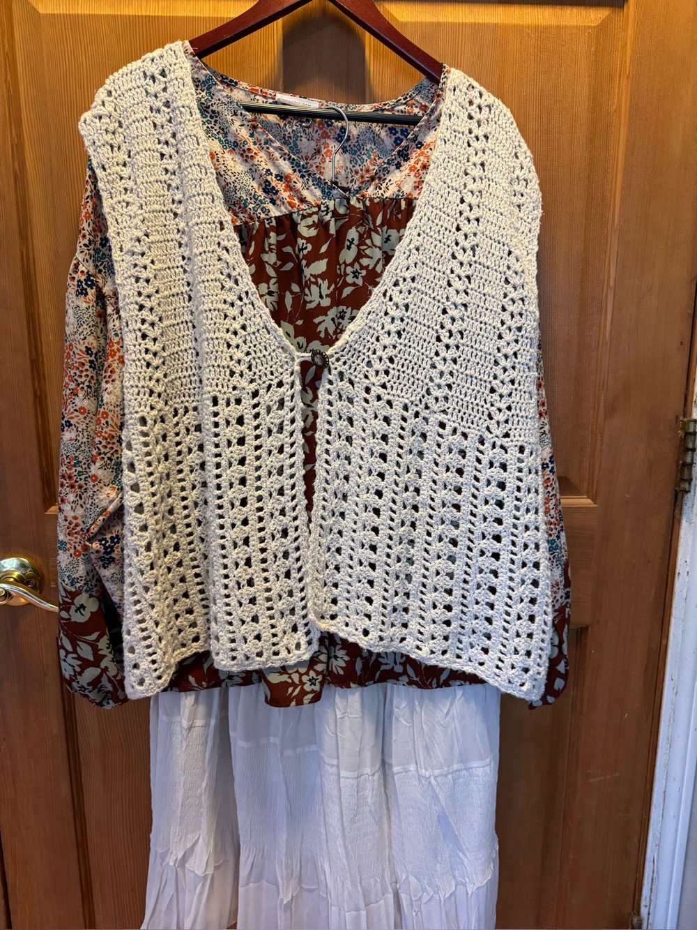 BOHO inspired Cream Crochet Openwork Knit Vest- may be hand made - Picture 1 of 16